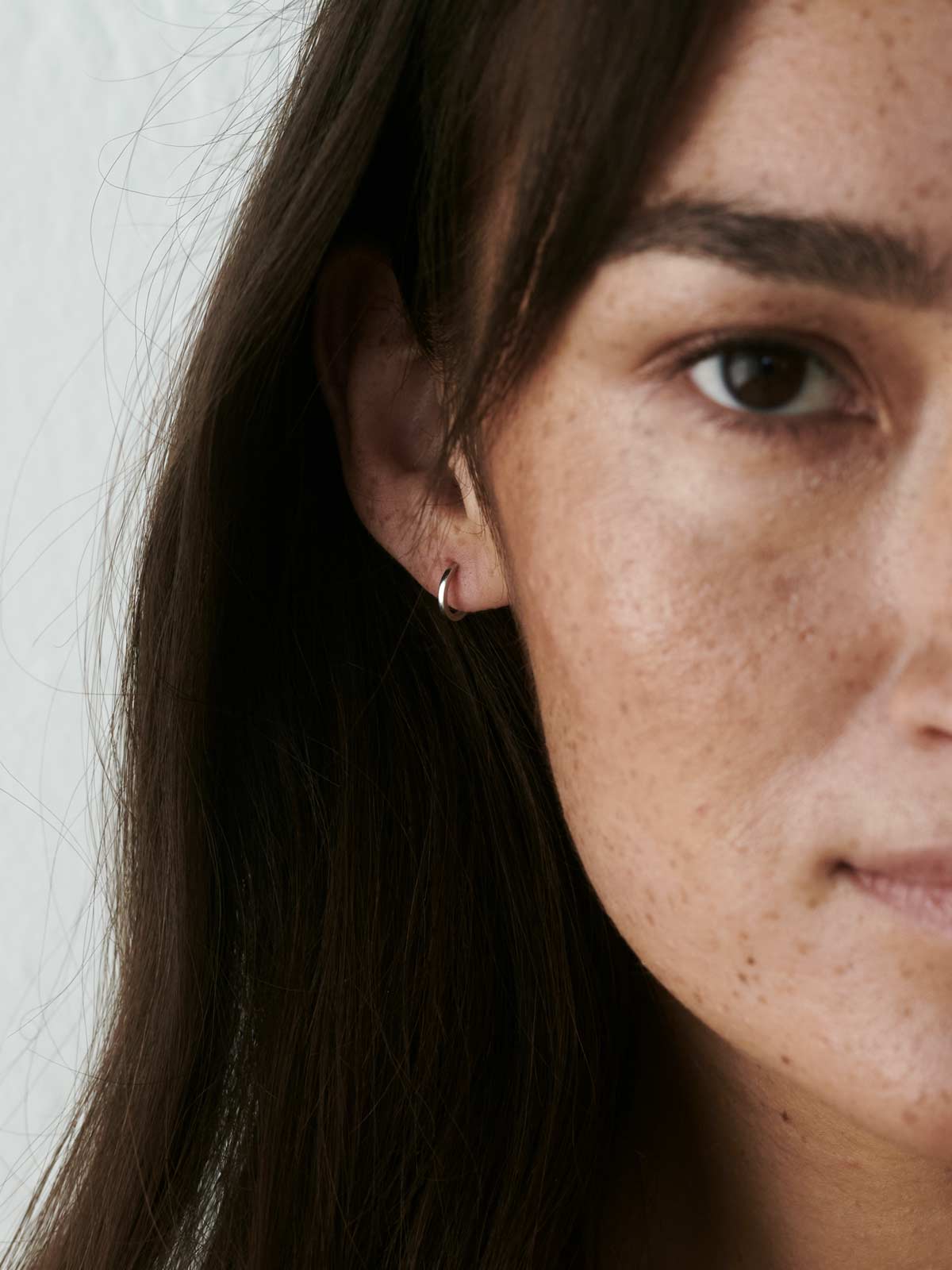 Berlin Basic Gold Hoops | 14k Echtgold - Image 5