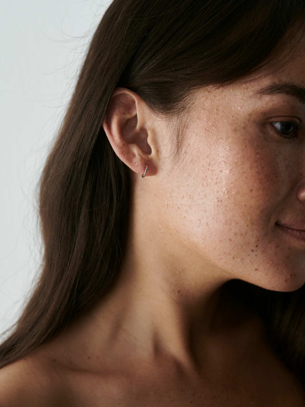 Berlin Basic Gold Hoops | 14k Echtgold - Image 7