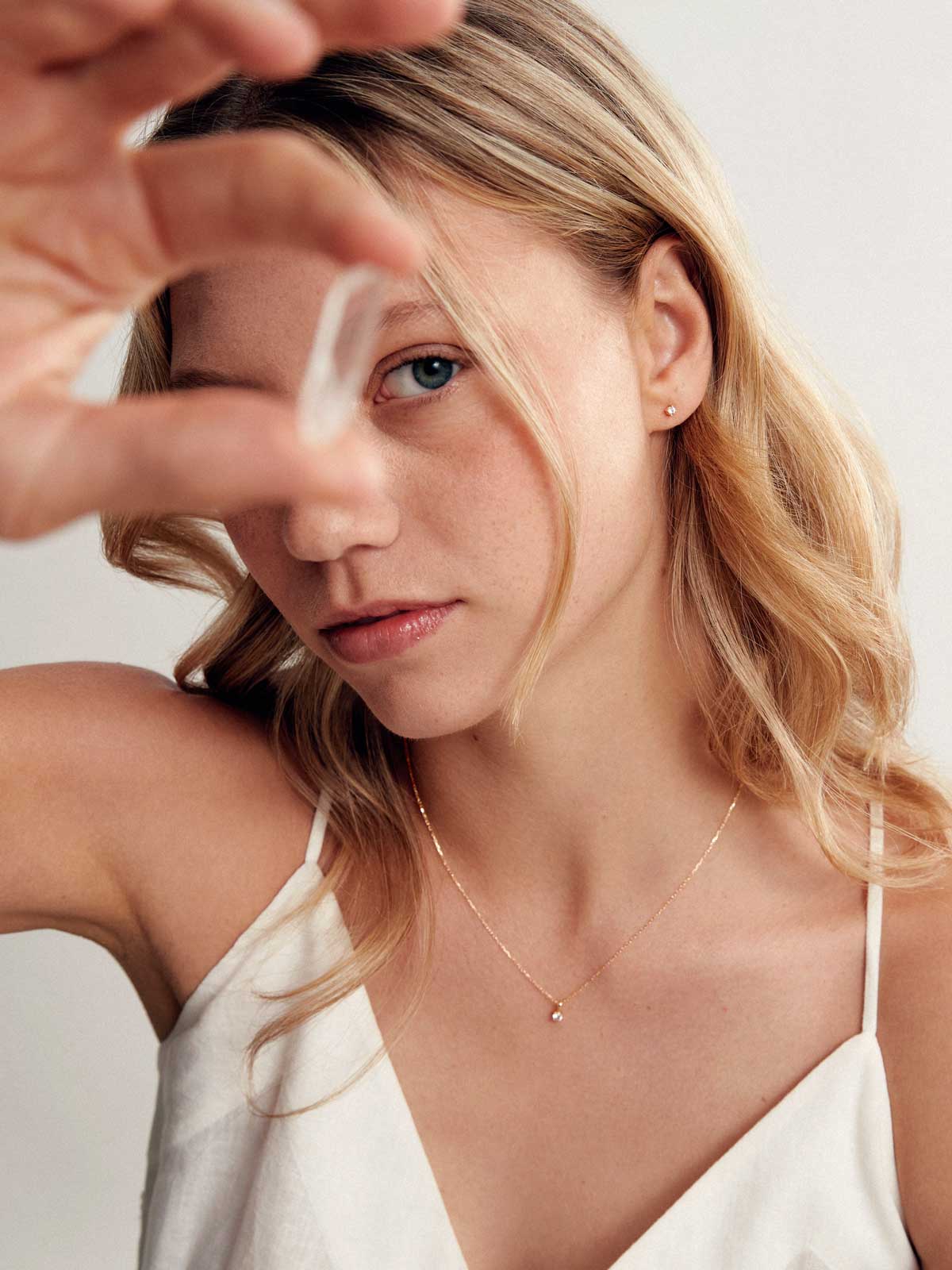 Birthstone Halskette April | 14k Echtgold & Weißer Saphir - Image 5