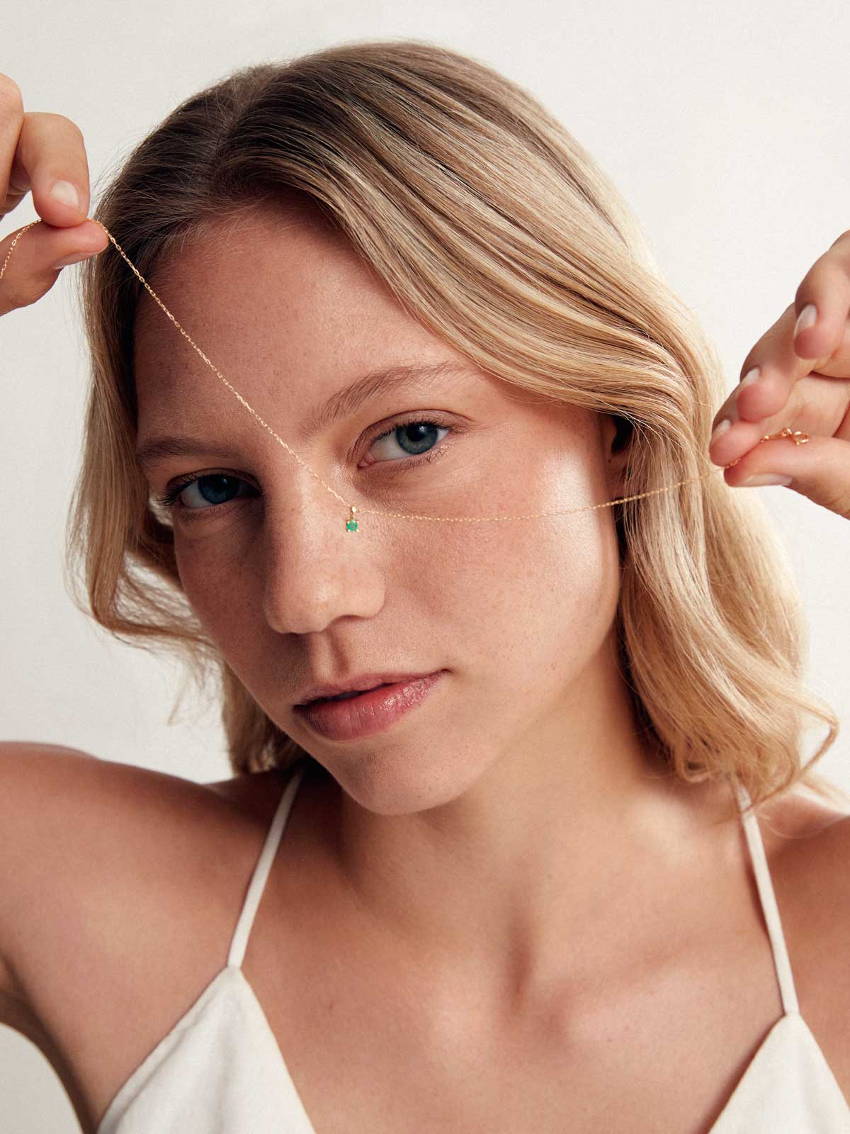 Birthstone Halskette Mai | 14k Echtgold & Smaragd - Image 9